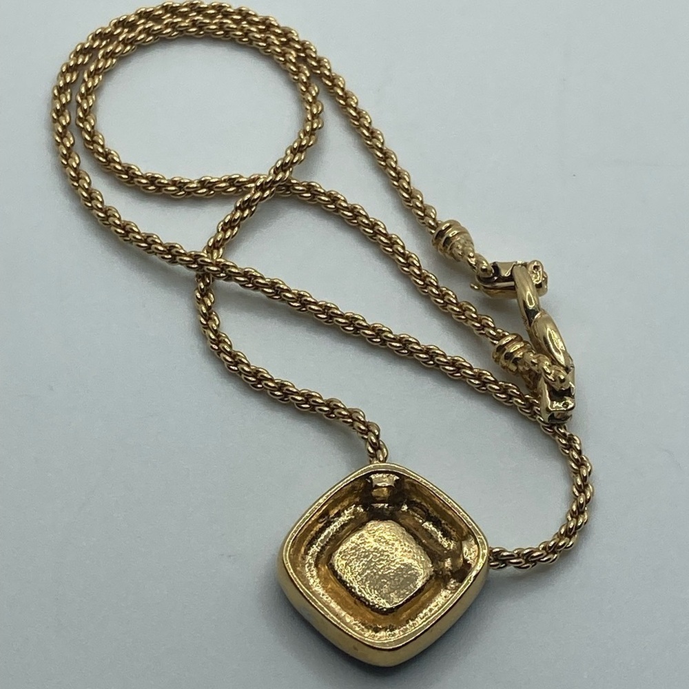 𝅺vtg Nina Ricci Black Enamel Rhinestone Square Pendant Gold Tone Necklace 17” - Picture 6 of 8